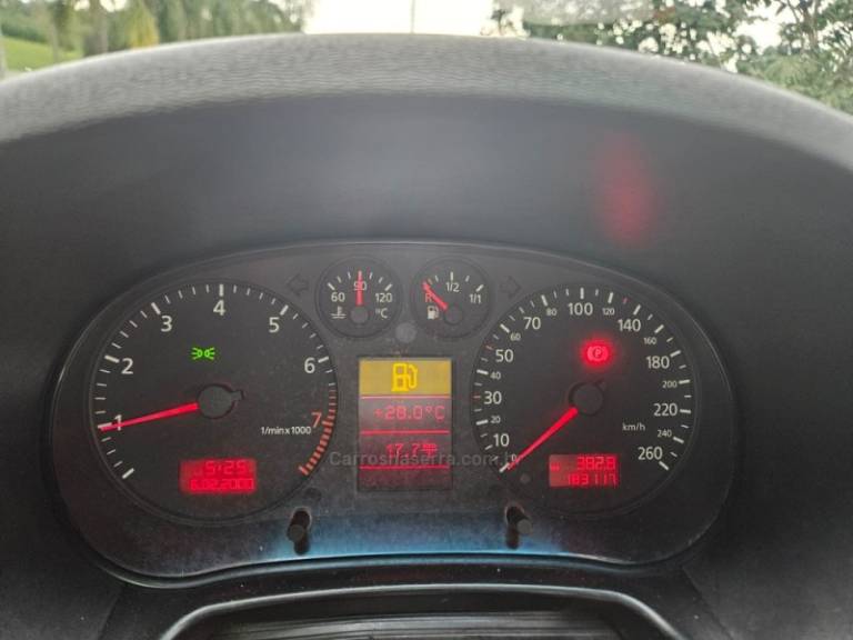 AUDI - A3 - 2003/2003 - Prata - R$ 26.900,00