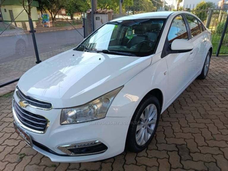 CHEVROLET - CRUZE - 2016/2016 - Branca - R$ 69.500,00
