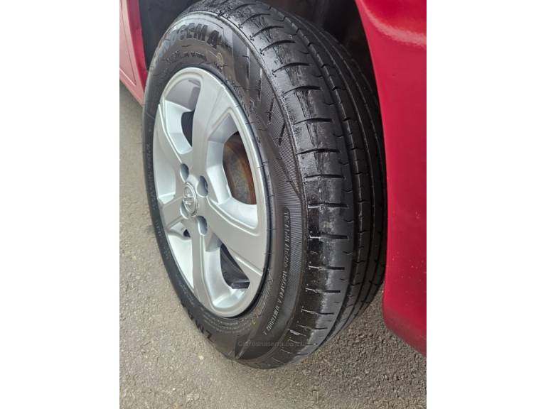 CHEVROLET - PRISMA - 2009/2009 - Vermelha - R$ 26.900,00