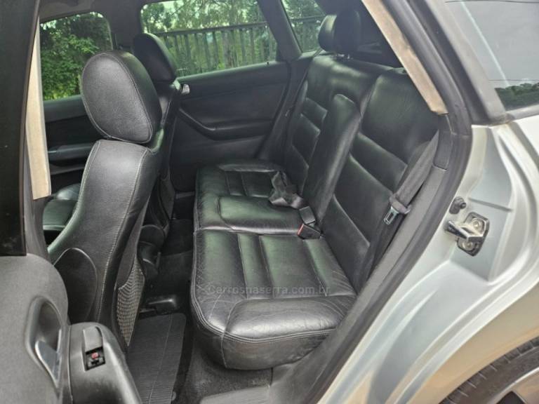 AUDI - A3 - 2003/2003 - Prata - R$ 26.900,00