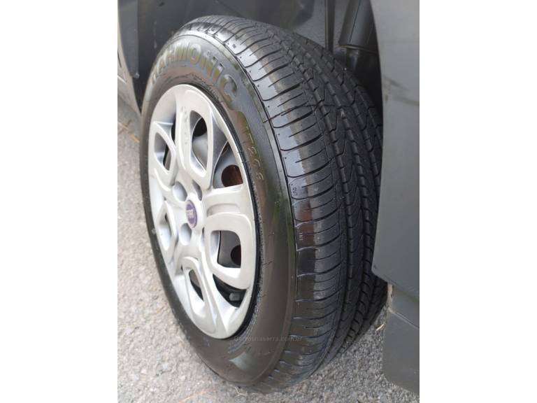 FIAT - UNO - 2013/2014 - Cinza - R$ 36.900,00