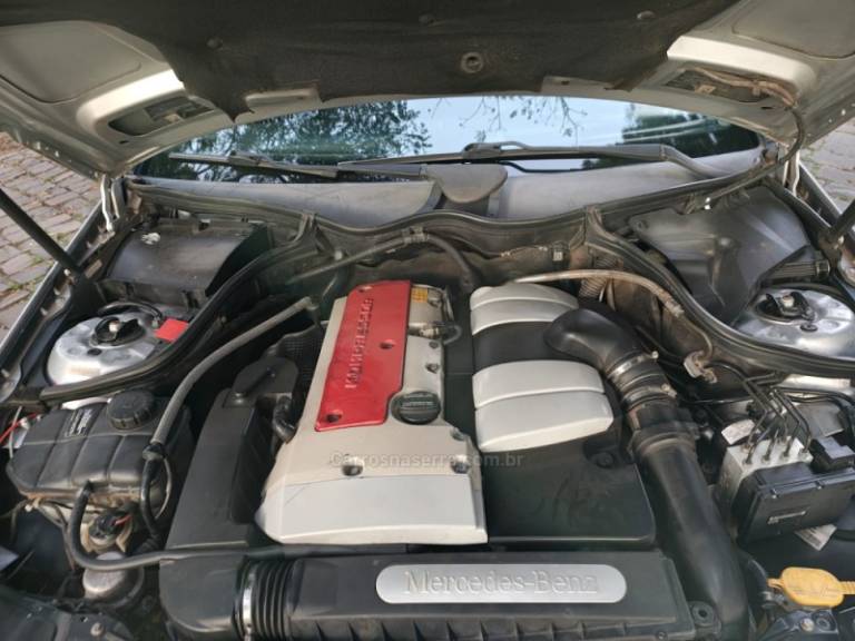 MERCEDES-BENZ - 230 - 2001/2002 - Prata - R$ 42.500,00