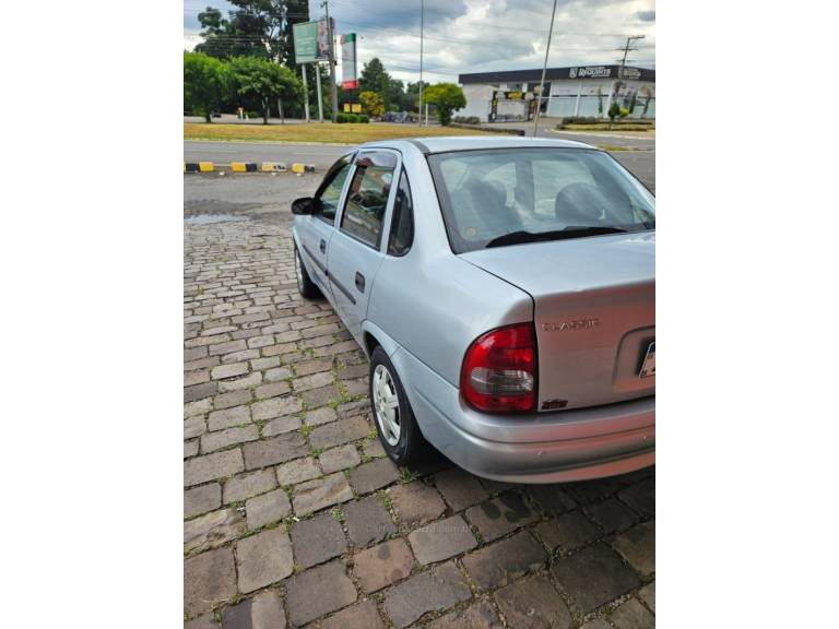 CHEVROLET - CORSA - 2006/2007 - Prata - R$ 20.500,00