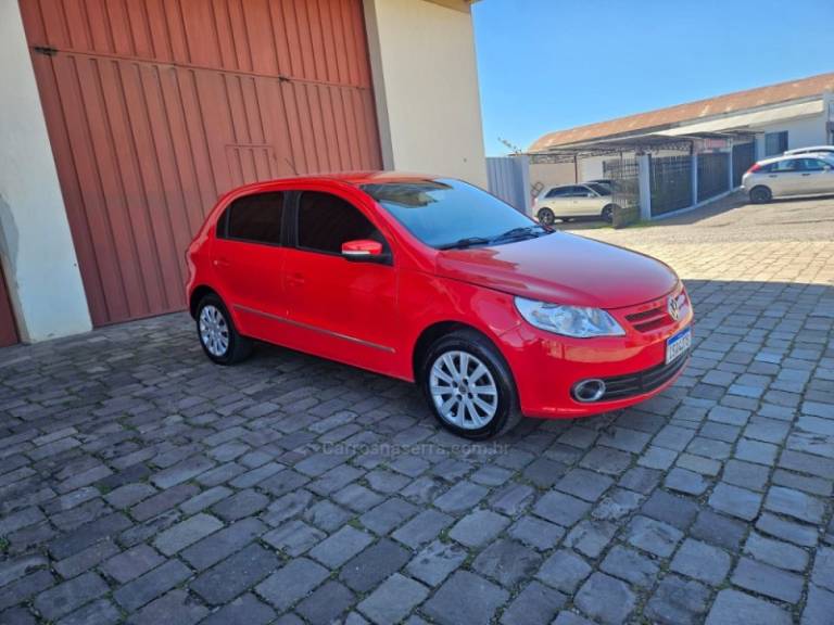 VOLKSWAGEN - GOL - 2011/2012 - Vermelha - R$ 34.500,00