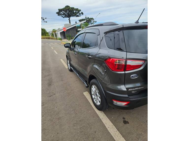 FORD - ECOSPORT - 2019/2020 - Cinza - R$ 72.900,00