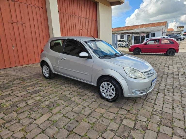 FORD - KA - 2010/2010 - Prata - R$ 22.500,00