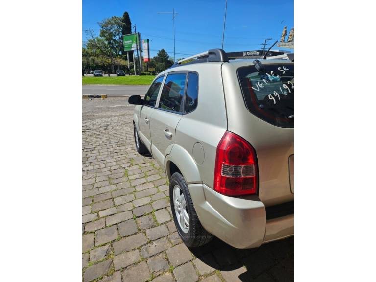 HYUNDAI - TUCSON - 2011/2011 - Bege - R$ 39.500,00