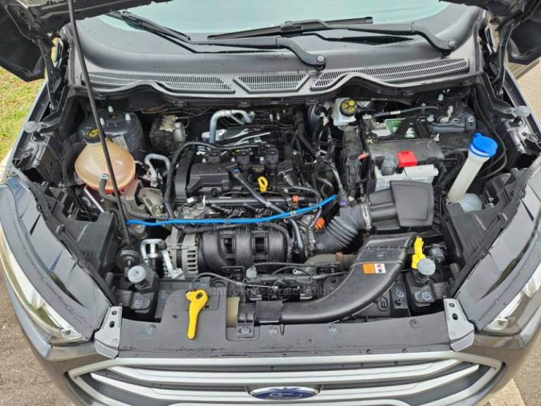FORD - ECOSPORT - 2019/2020 - Cinza - R$ 72.900,00
