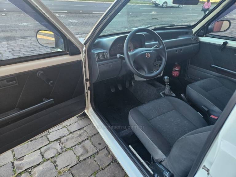 FIAT - UNO - 2011/2012 - Branca - R$ 22.500,00