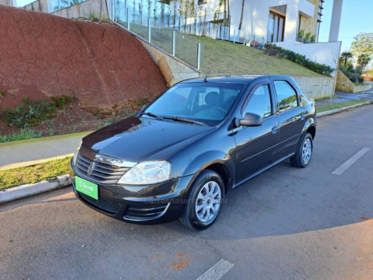 RENAULT - LOGAN - 2011/2011 - Preta - R$ 23.900,00