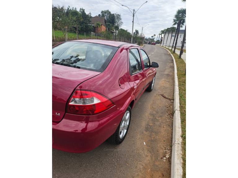 CHEVROLET - PRISMA - 2009/2009 - Vermelha - R$ 26.900,00