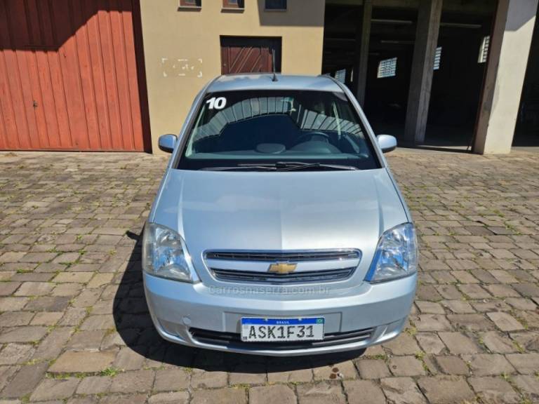 CHEVROLET - MERIVA - 2009/2010 - Prata - R$ 29.500,00