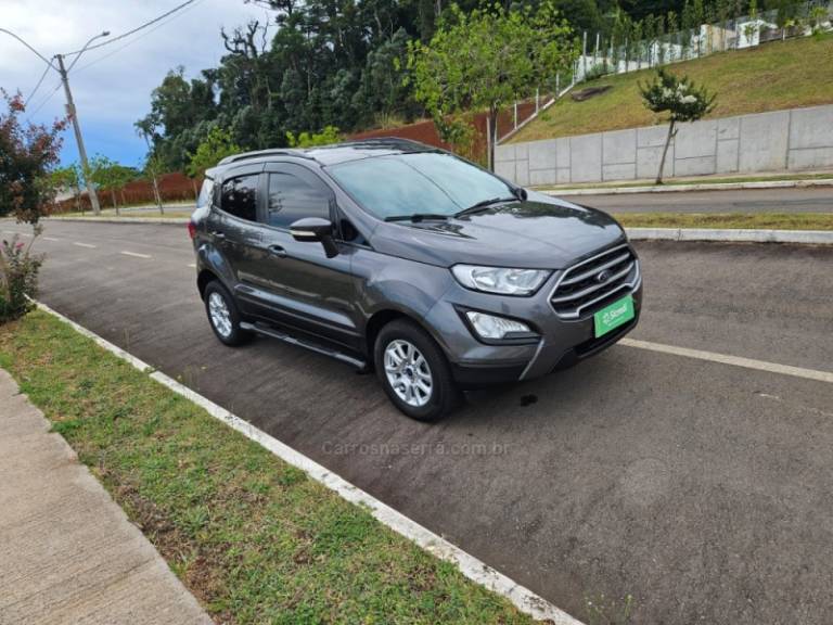 FORD - ECOSPORT - 2019/2020 - Cinza - R$ 72.900,00