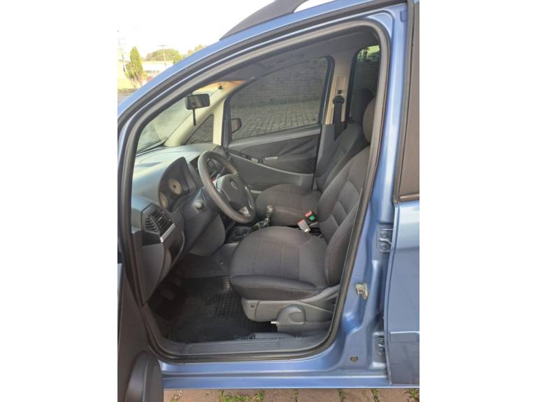 FIAT - IDEA - 2005/2006 - Azul - R$ 24.500,00