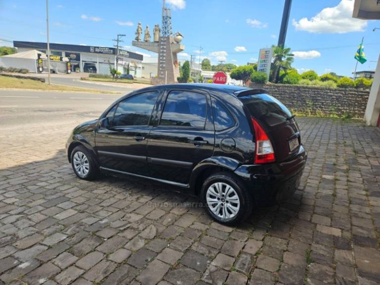 CITROËN - C3 - 2007/2008 - Preta - R$ 21.000,00