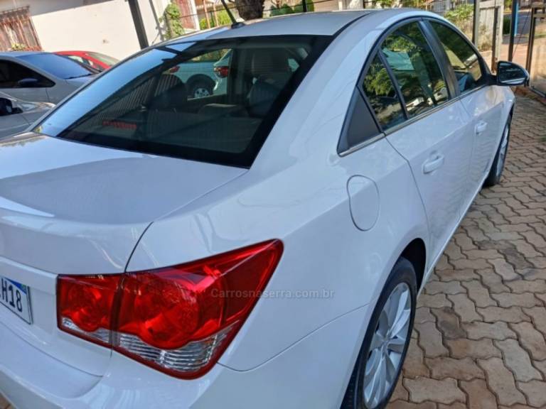 CHEVROLET - CRUZE - 2016/2016 - Branca - R$ 69.500,00