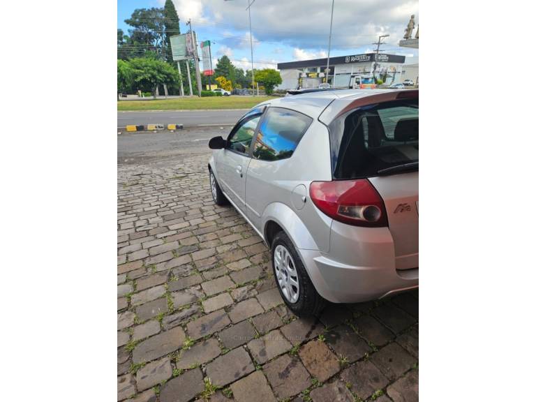 FORD - KA - 2010/2010 - Prata - R$ 22.500,00