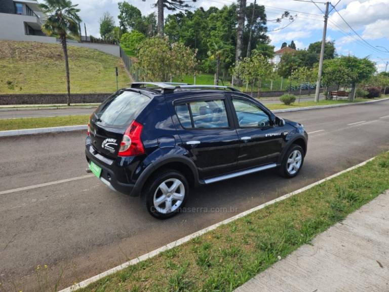 RENAULT - SANDERO - 2009/2009 - Azul - R$ 34.900,00