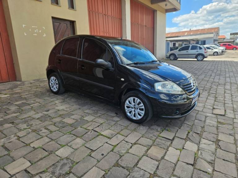 CITROËN - C3 - 2007/2008 - Preta - R$ 21.000,00