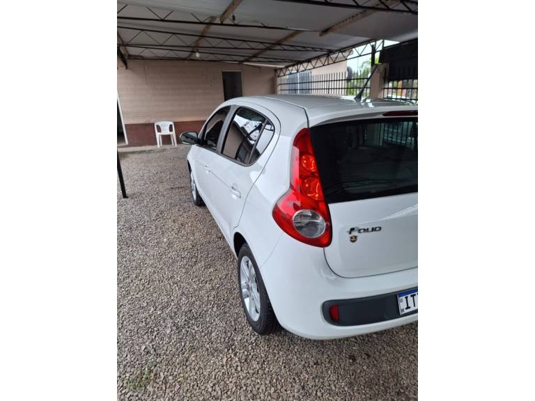 FIAT - PALIO - 2013/2013 - Branca - R$ 38.900,00