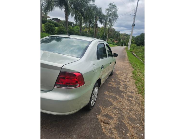 VOLKSWAGEN - VOYAGE - 2009/2010 - Bege - R$ 27.500,00