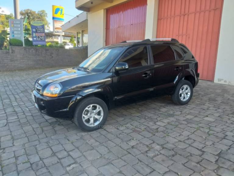 HYUNDAI - TUCSON - 2014/2015 - Preta - R$ 57.500,00