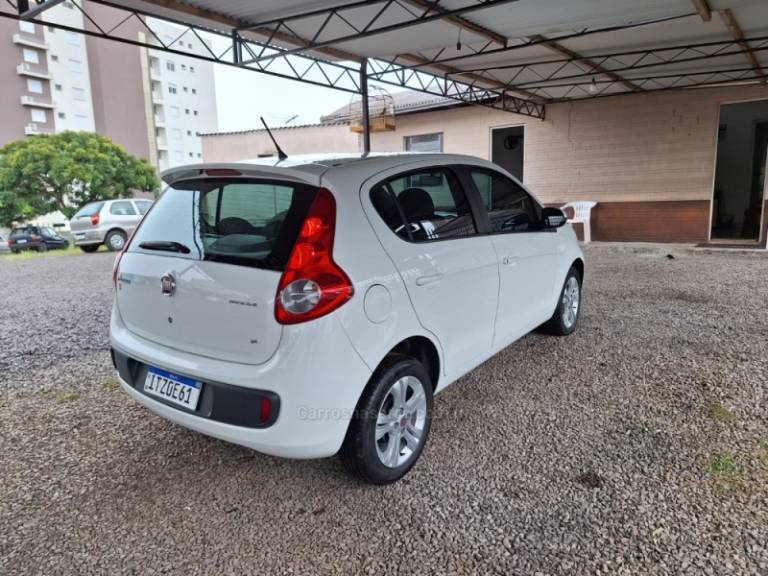 FIAT - PALIO - 2013/2013 - Branca - R$ 38.900,00