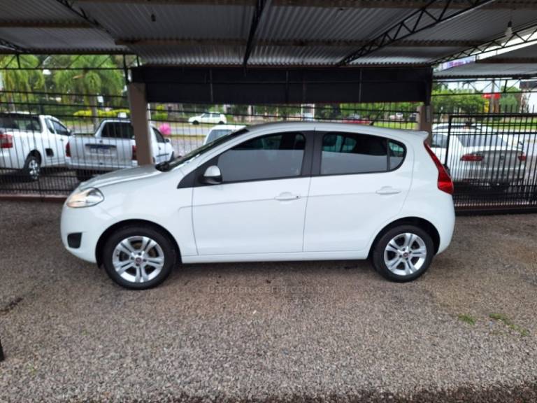 FIAT - PALIO - 2013/2013 - Branca - R$ 38.900,00