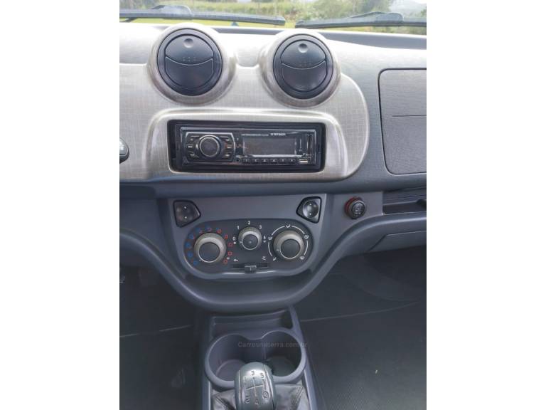 FIAT - UNO - 2013/2014 - Cinza - R$ 36.900,00